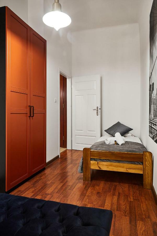 Patterned Apartment Zyblikiewicza Street Cracóvia Exterior foto